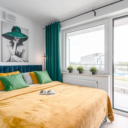 Chill Pileckiego アパート ワルシャワ